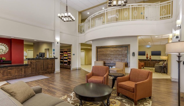 Best Western Plus Hudson Hotel & Suites