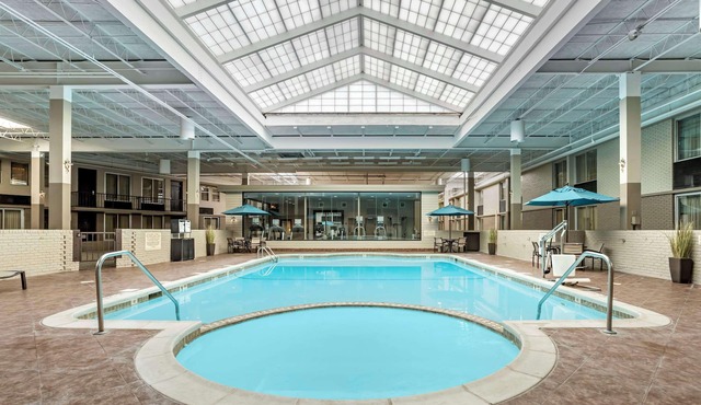 Best Western Plus Kingston Hotel And Conference Center