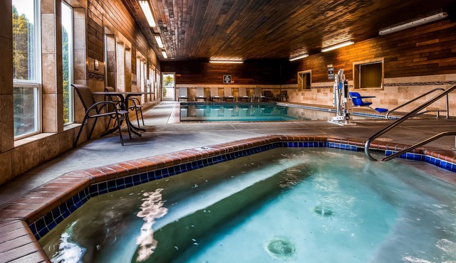 Best Western Plus Landmark Inn