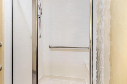 Best Western Plus Monica Royale Inn & Suites