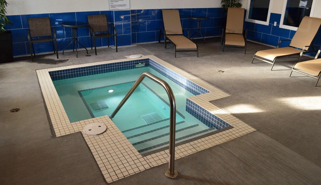 Best Western Plus Moosomin Hotel