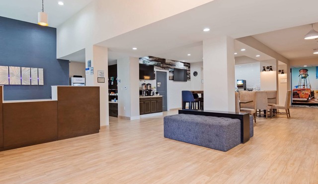Best Western Plus New Barstow Inn & Suites