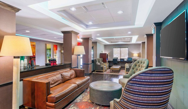 Best Western Plus Olathe Hotel