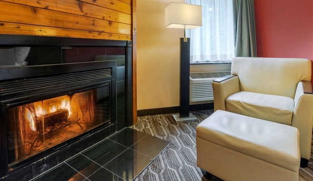 Best Western Plus Poconos Hotel