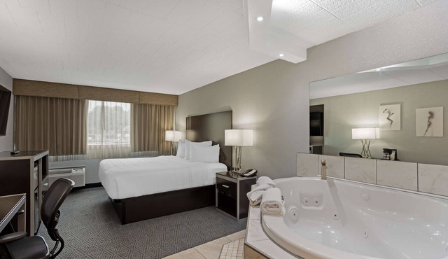 Best Western Plus Reading Inn & Suites