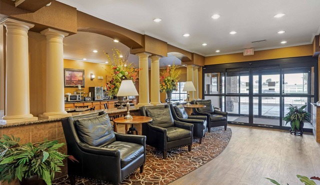 Best Western Plus Red River Inn