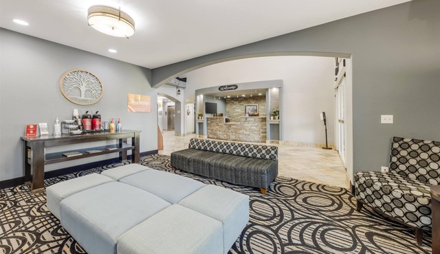 Best Western Plus Sand Bass Inn & Suites