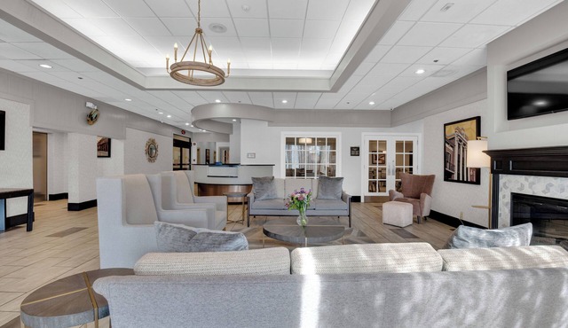 Best Western Plus The Charles Hotel