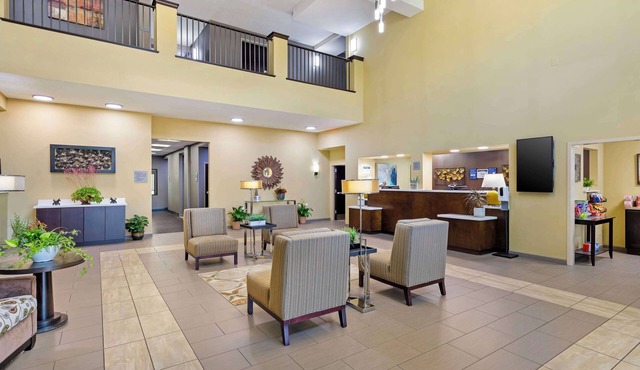 Best Western Plus Thornburg Inn & Suites