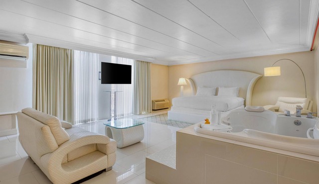 Best Western Plus Wilkes Barre Center City