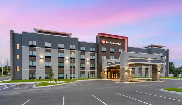 Best Western Plus Winter Haven Inn & Suites