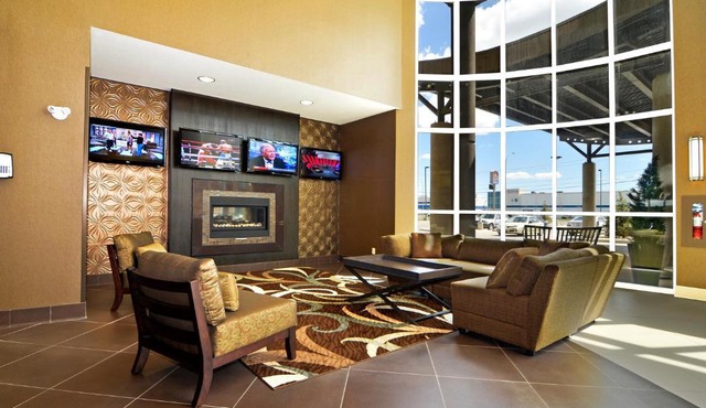 Best Western Premier Freeport Inn Calgary Airport