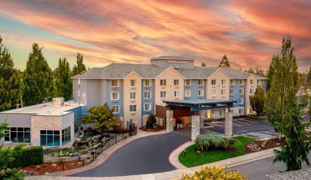 Best Western Premier Keizer Salem Hotel