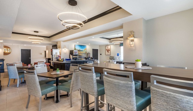 Best Western Prime Inn & Suites