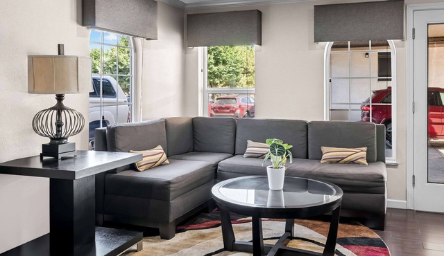 Best Western Skyline Motor Lodge