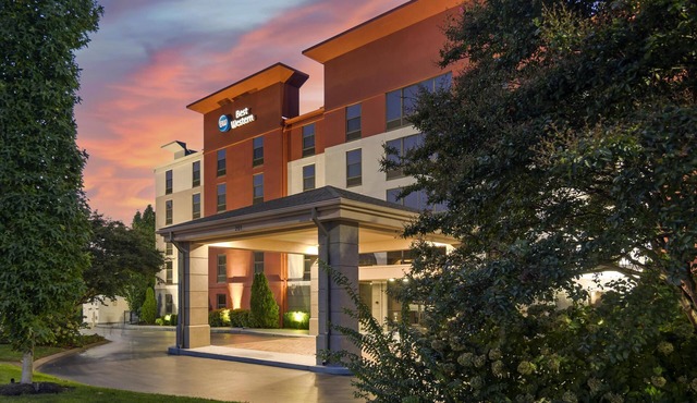 Best Western Suites Near Opryland