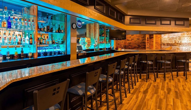 Best Western Woodhaven Inn