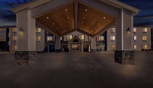 Best Western Worlds of Fun Inn & Suites