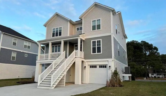 Bethany Beach-1.2 miles from boardwalk-large families welcome-community pool