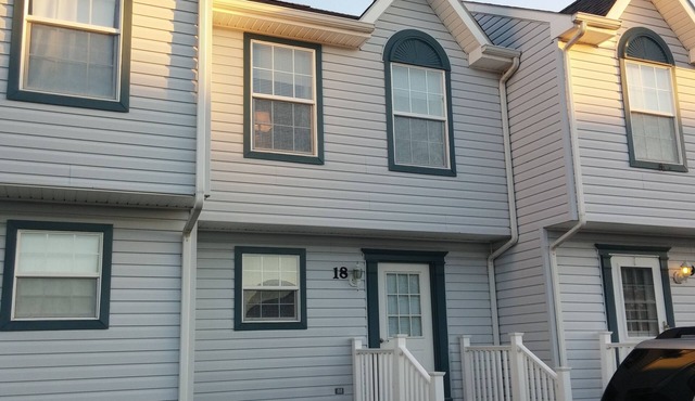 Bethany Beach Rental 2 1/2 miles to BETHANY BDWALK !