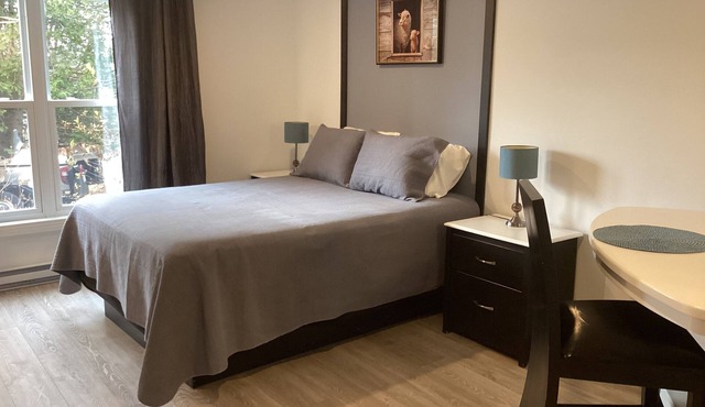 Bethel peaceful countryside location 5 min from hospitals