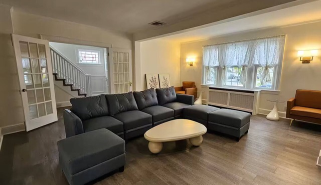 Bethpage Golf by day 8 min, NYC by night 45 min