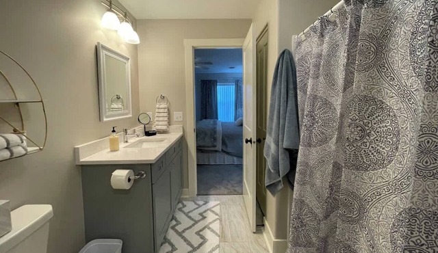 Bettendorf Condo: King Suite, 3 Bedrooms & Garage!