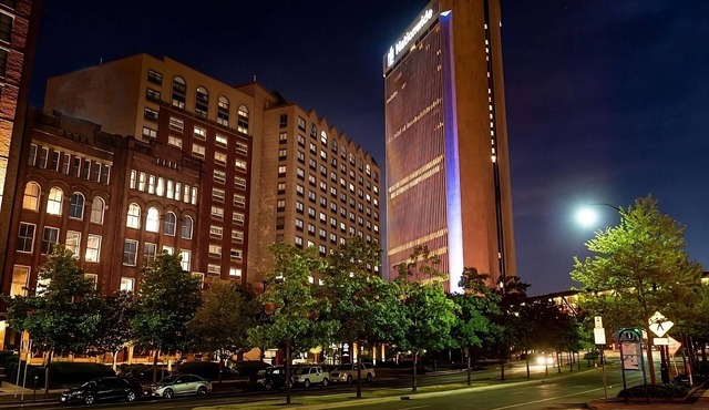 Better Choice For Your Vacation! Pet-Friendly, Near Victorian Village