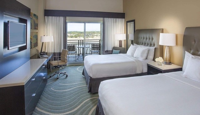 Better Choice for your Vacation! 4 Relaxing Units, Pets Allowed, Pool!