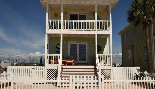 Bettie's Beach House