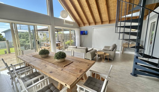 Betty on Bayview - Surf Beach