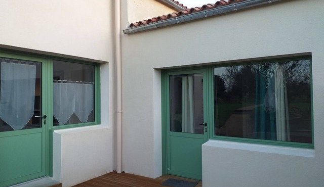 Between bocage sea and marais poitevin