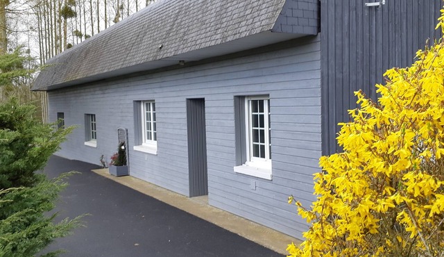 Between Dinard and Dinan, small country house entirely on one level