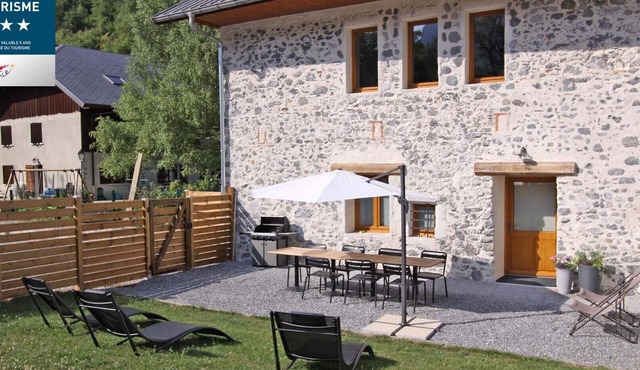 BETWEEN LAKE AND MOUNTAINS: Côté Bauges - Rental ★ near Lake Annecy