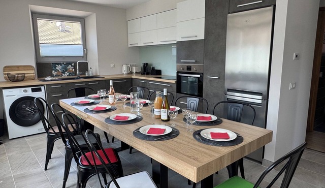 Between Lake and Mountains "LE SOLLIET" new in 2025, ideal for groups and families