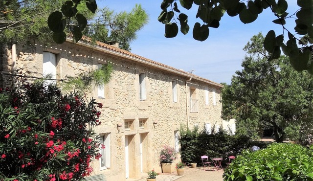 Between sea and Canal du Midi, LA VIGNERAIE, comfortable air-conditioned gîte
