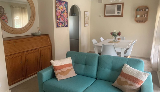 Between the City & the Sea and 5 mins to the airport.