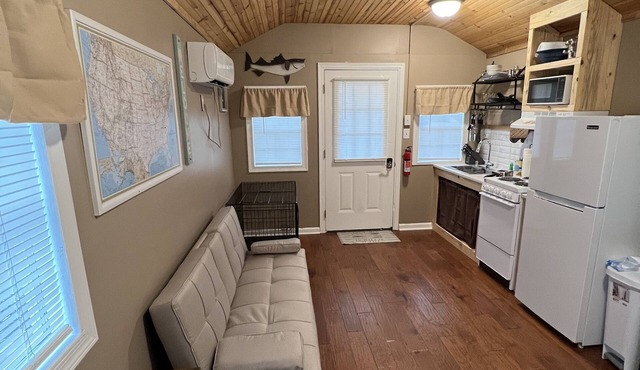 Between The Lakes Pond Cabin- Free Park Pass