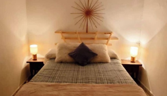 Between the sea and the mountains, ideal house for couples, families or explorers.