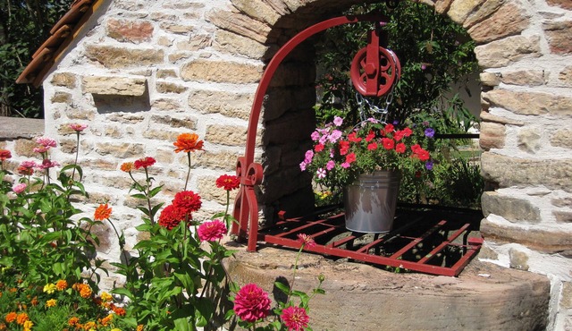 Between Tournus and Cluny, the charm of Southern Burgundy, "ViniCella" rural gîte