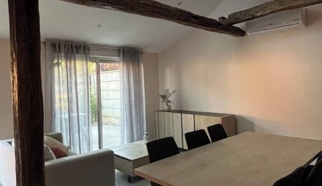 Between Troyes, Lakes and Forests