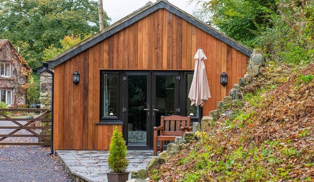 Beudy Bach - One Bedroom Cottage, Sleeps 2