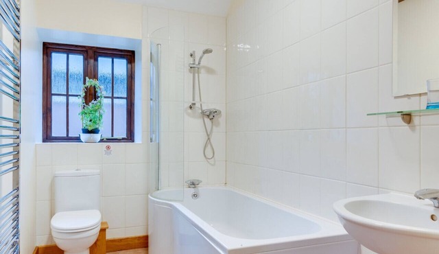 Beudy'r Copa - Two Bedroom House, Sleeps 4