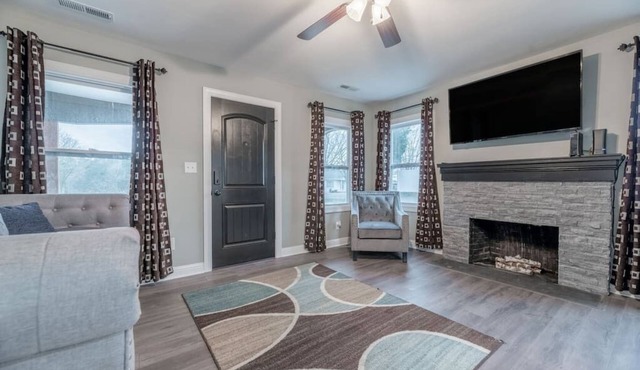 "Beulah Beauty"- High-Quality Renovation & Prime Location in Statesville