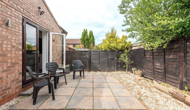 Beverley Central Quiet 3 bedroom Homey Parking