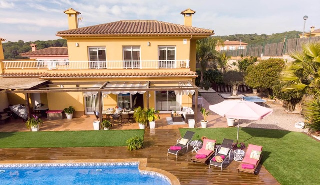 BEVERLY HILLS LUX, SWIMMING POOL WITH GARDEN, DESIGN VILLA, URBANIZATION