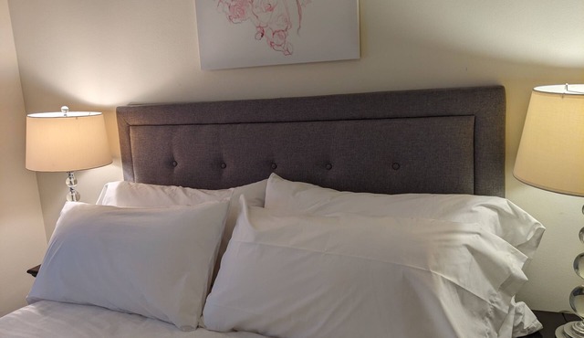 Beverlywood 2 bdrm 1 bath apartment, 15 min drive from UCLA