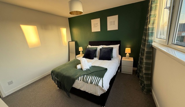 Bexley-4 Bdrm 5 beds Sleeps 7 Ideal 4 Contractors