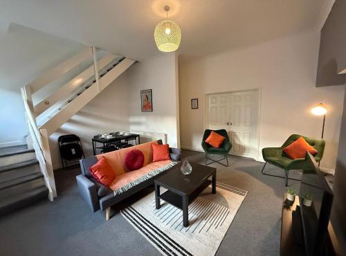 Bexley-4 Bdrm 5 beds Sleeps 7 Ideal 4 Contractors