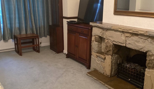 Bexleyhealth Town Centre 5 Bedroom Luxurious Home